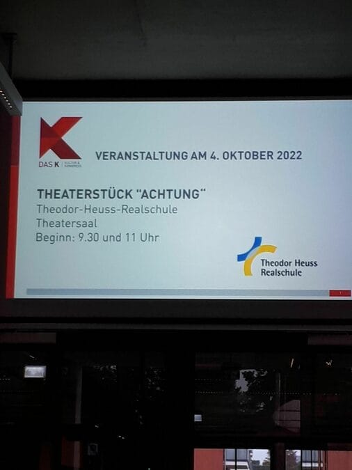 THRS-im „K“ mit dem Theaterstück „Achtung“