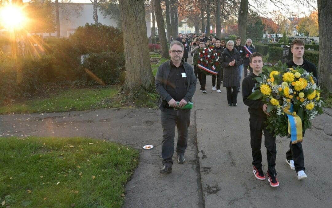 +++Gedenkfeier zum Volkstrauertag am 13.11.2022+++THRS-Schülerinnen und Schüler gestalteten und begleiteten die Feierlichkeiten+++