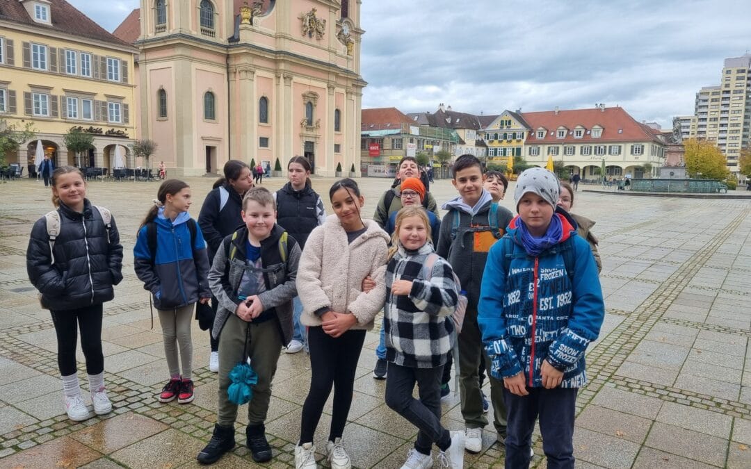 Fr. Wellers Mkids Klasse 6 auf Geocashing-Tour durch Ludwigsburg